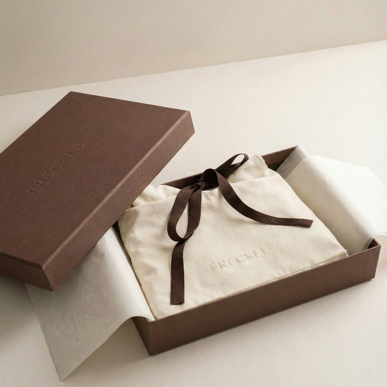 Embroidered Heritage Gift Set
