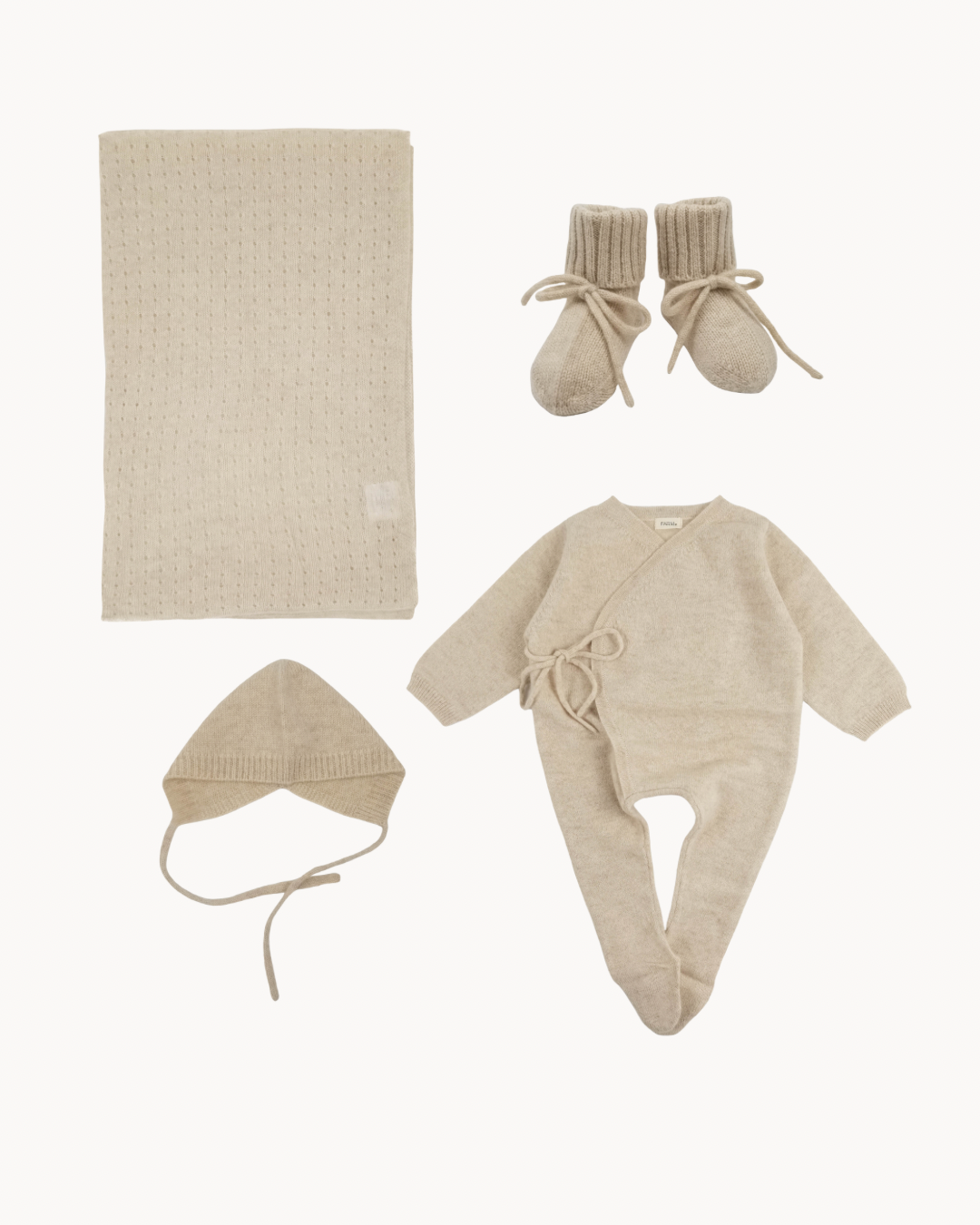 Luxury Cashmere Gift Set Almond