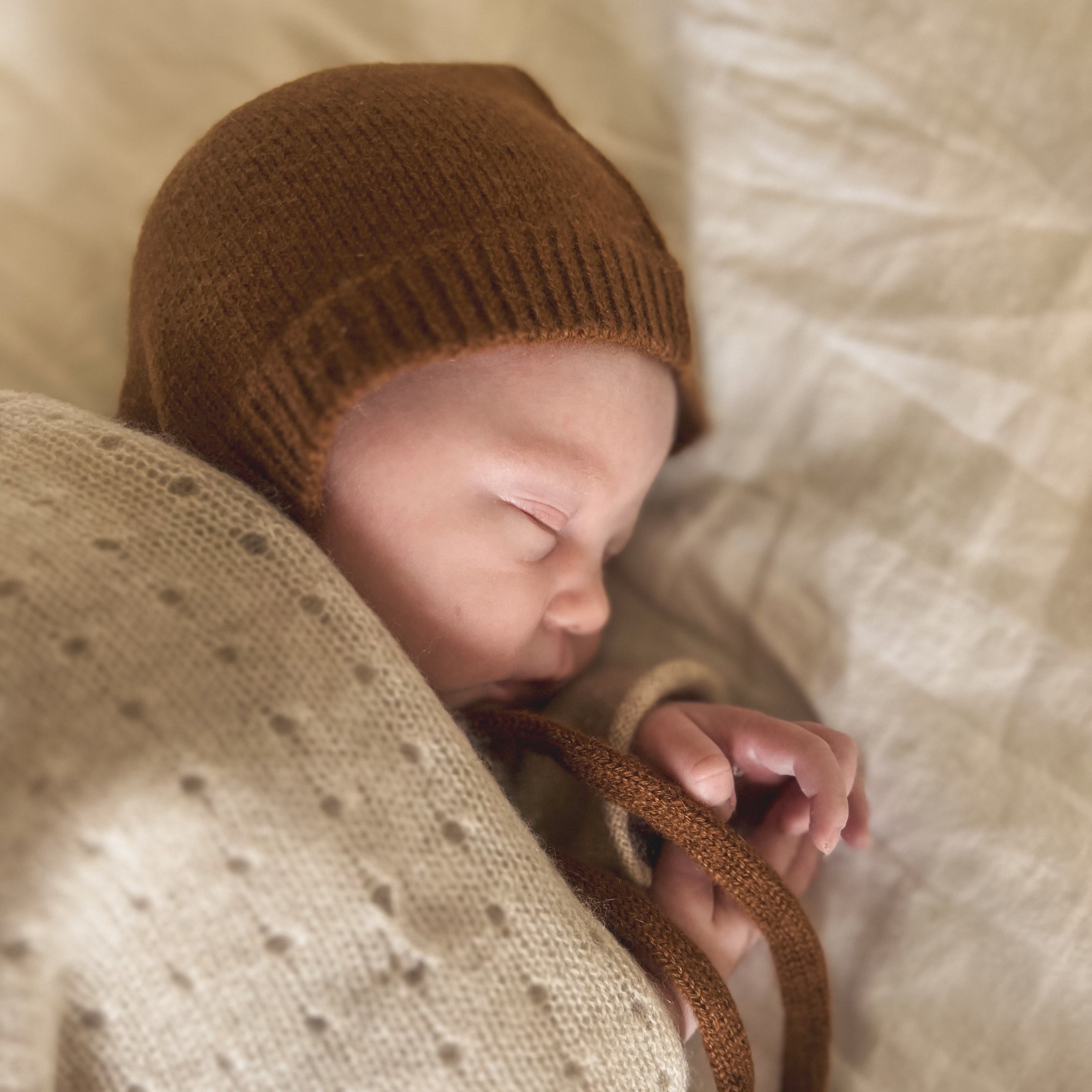 Cashmere Bonnet warm terracotta