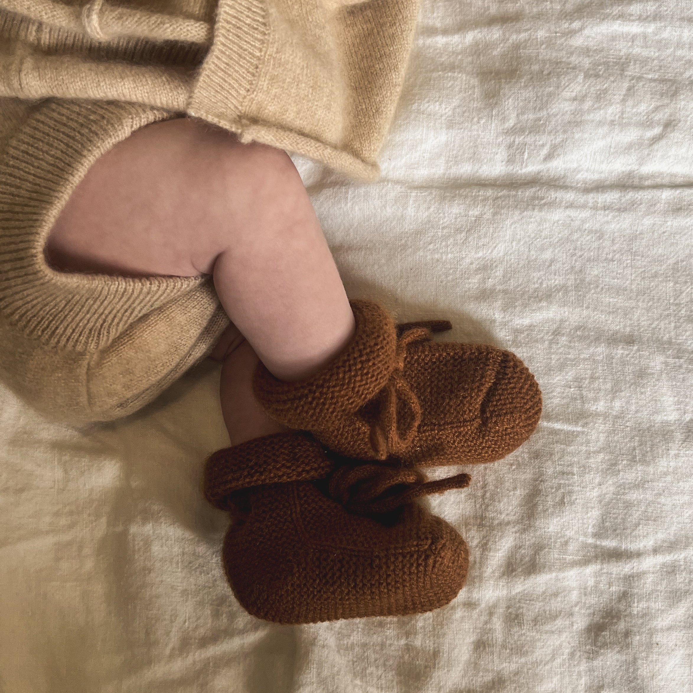 The heritage cashmere bootie terracotta
