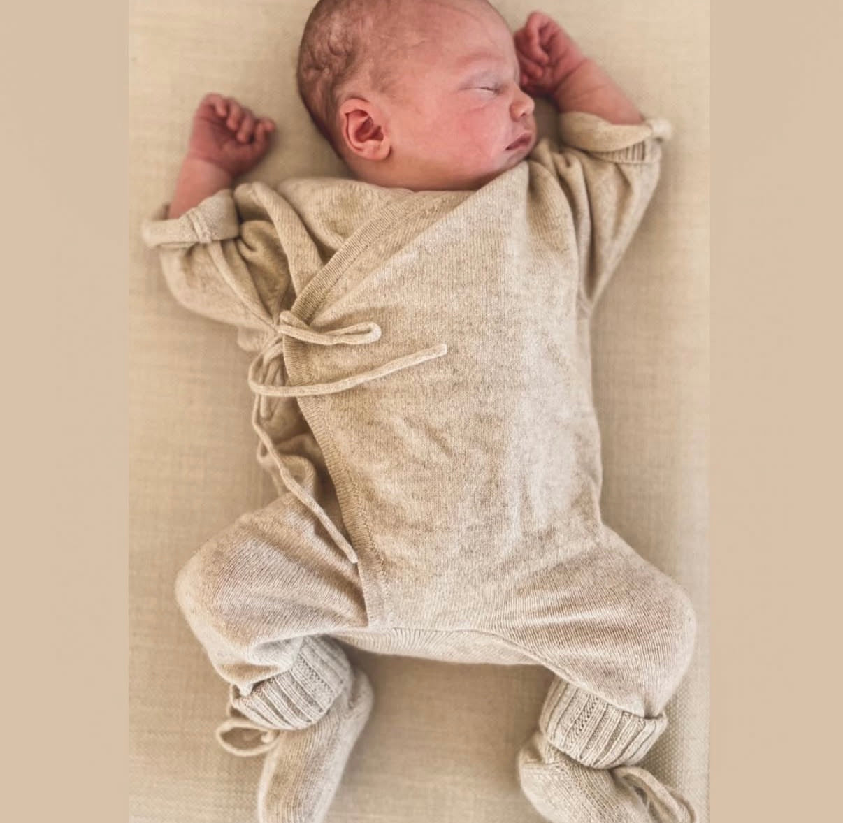 Complete Gift Set Almond