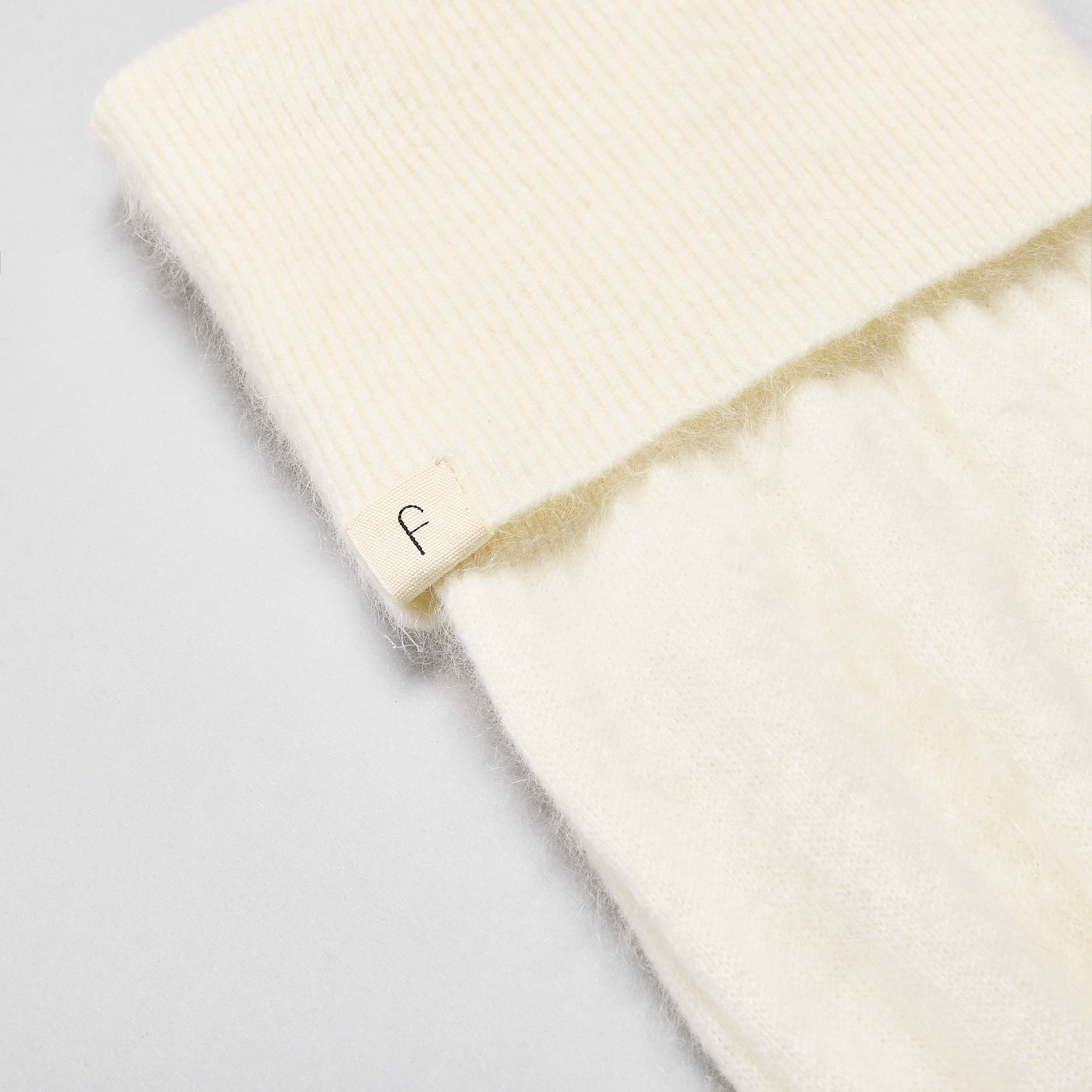 Brushed Cashmere Swaddle Cocoon White