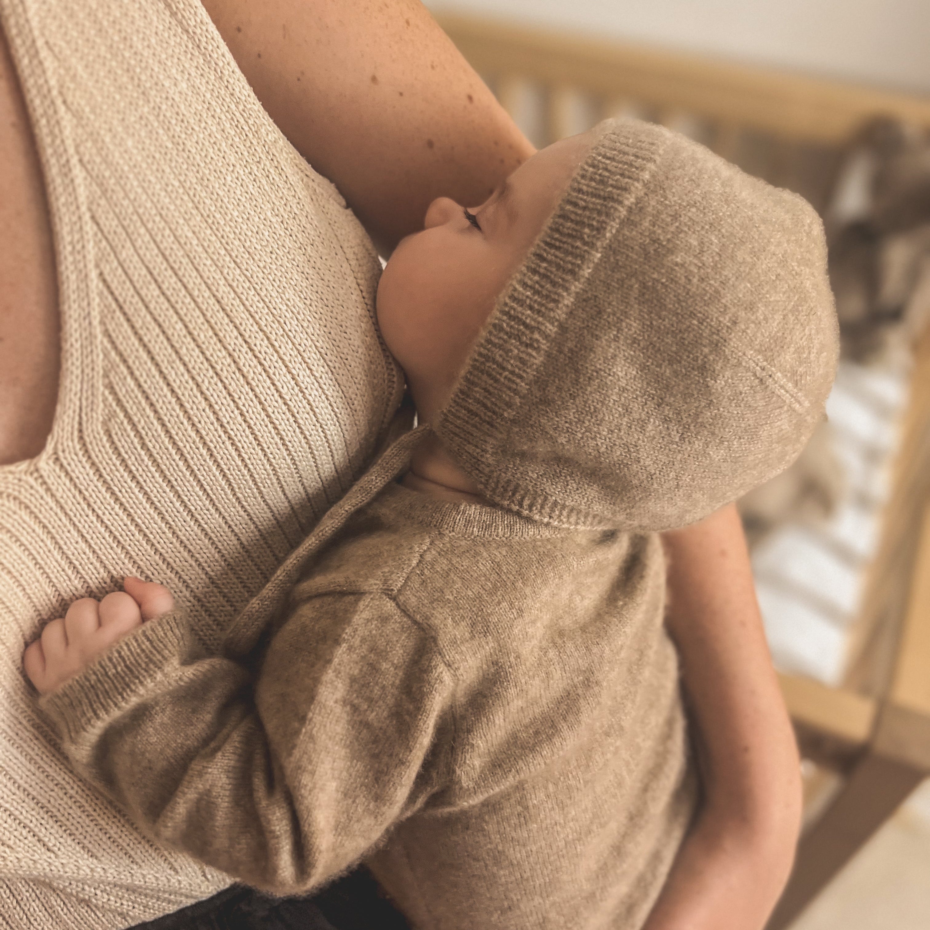 Cashmere Bonnet Oatmeal