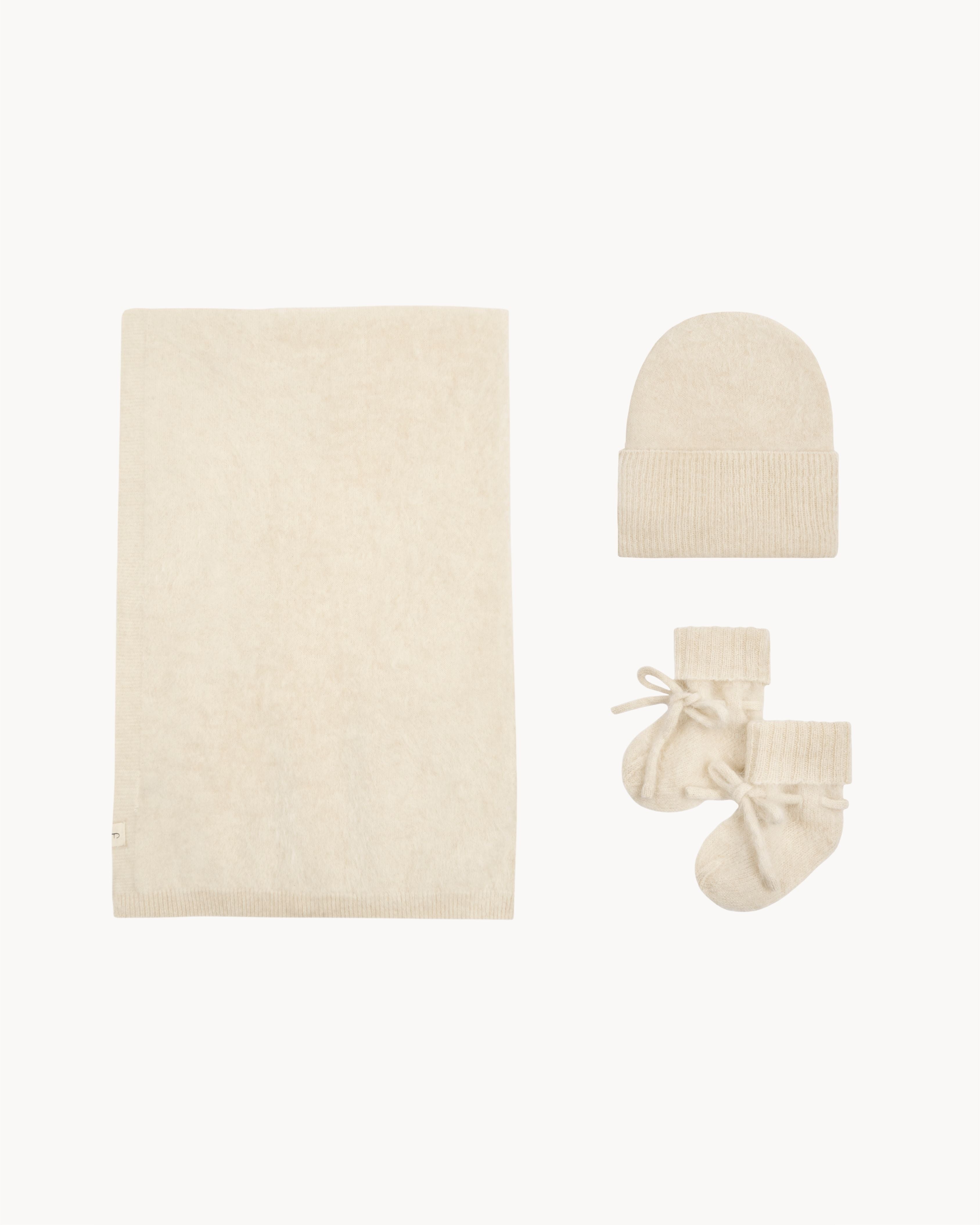 Brushed Cashmere Blanket Gift Set Beige