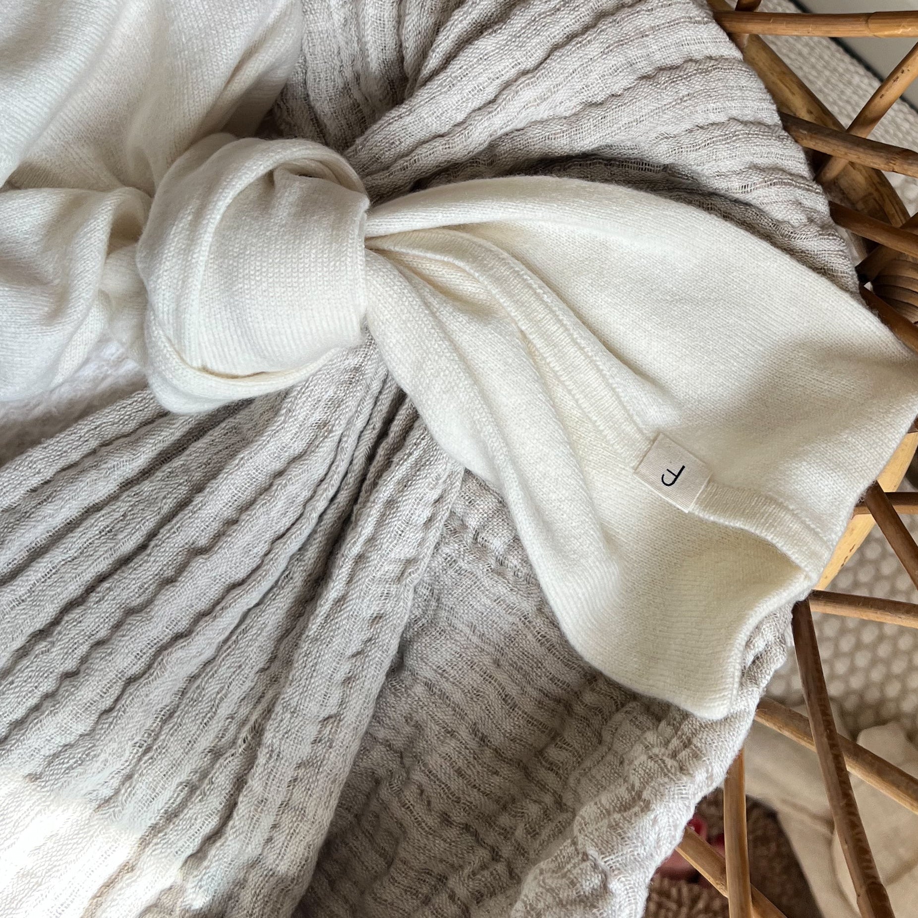 Cashmere Swaddle Wrap Ivory