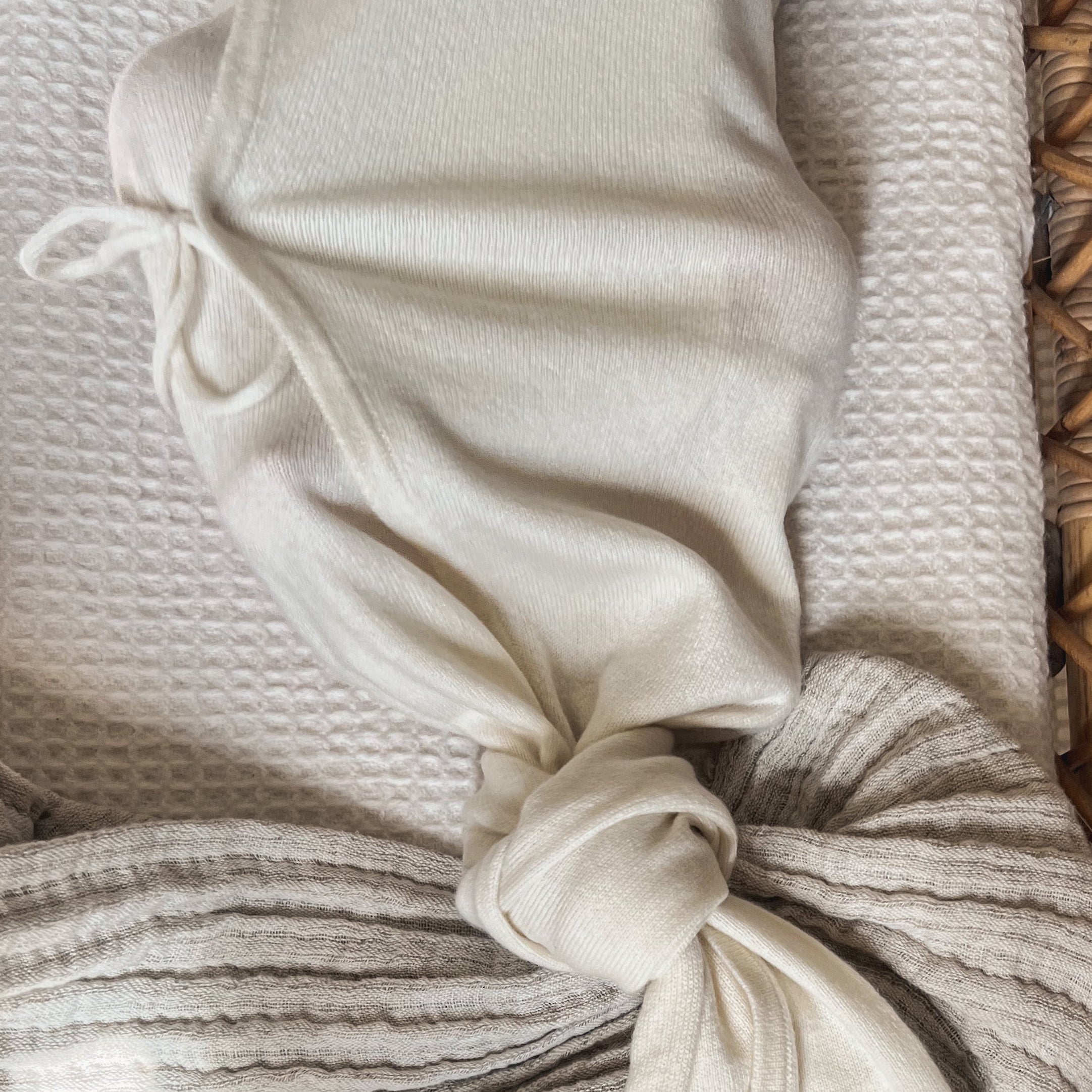 Cashmere Swaddle Wrap Ivory